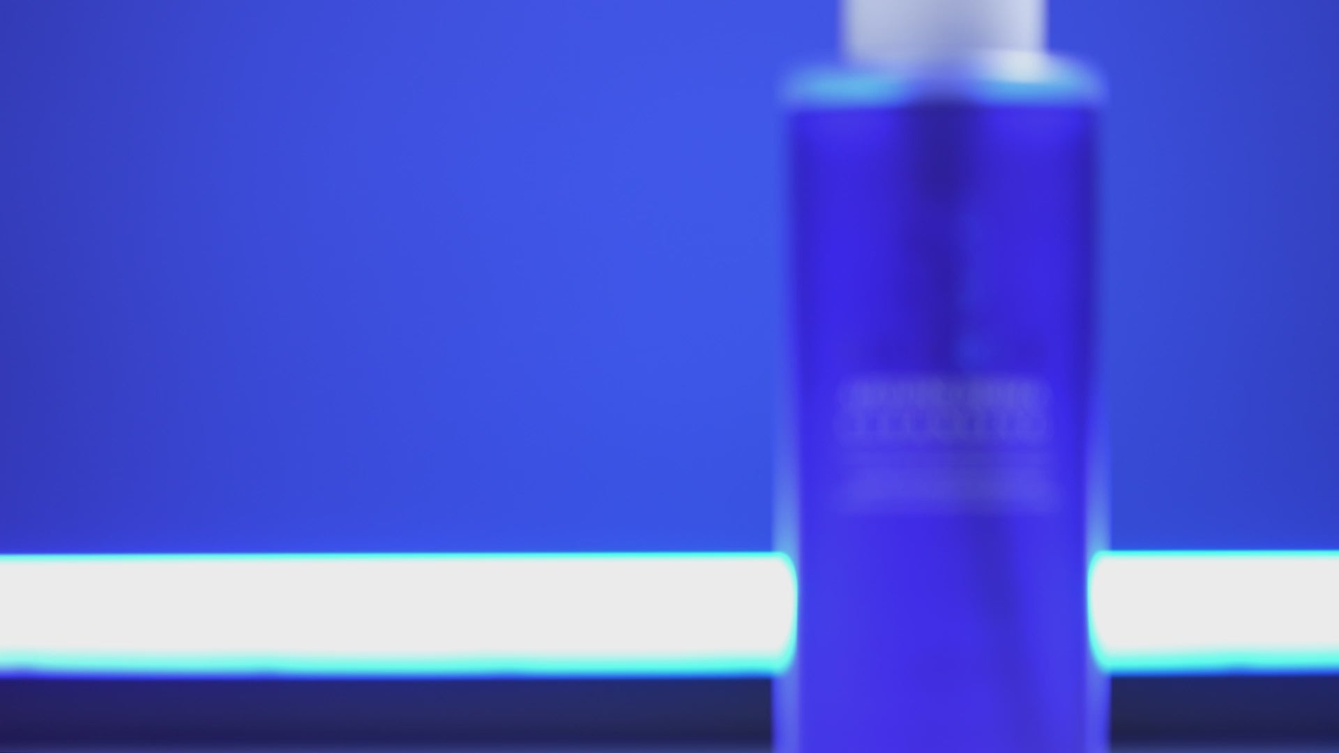 Licorne Azulene Cleanser | Acne Relief & Low-Irritant Soothing Gel